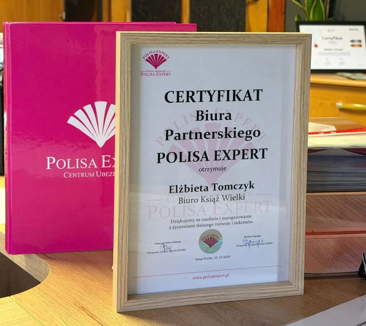 Certyfikat Biura Partnerskiego POLISA EXPERT dla Elżbiety Tomczyk, biuro Książ Wielki